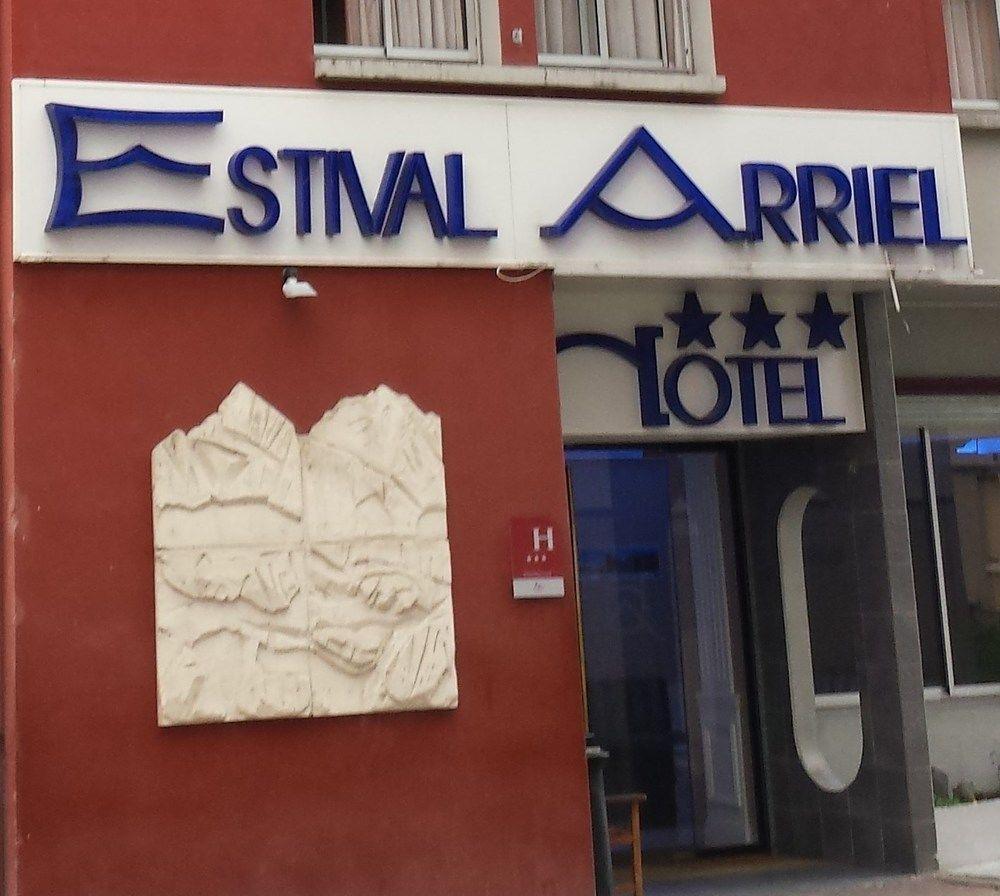 Hotel Estival Arriel Lourdes Buitenkant foto